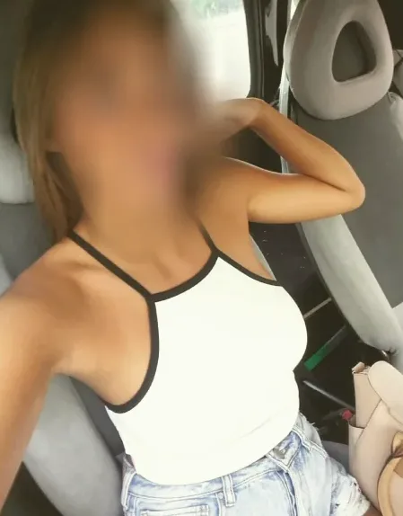Bianca, 36