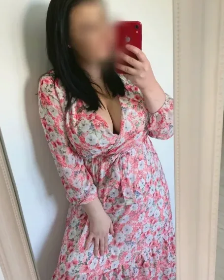 Ela, 29