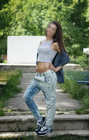 Elif, 39