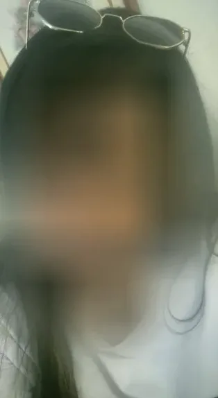 Emilia, 33