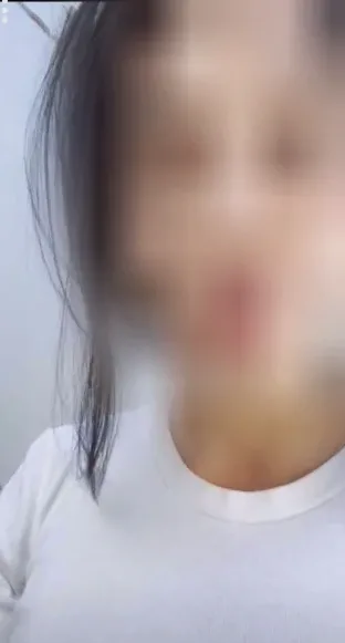 Emma, 25