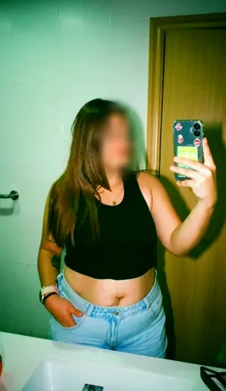 Esra, 28