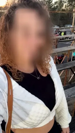 Fabienne, 30
