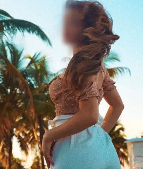 Hanna, 34