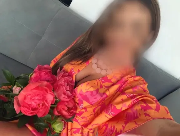 Isabell, 35