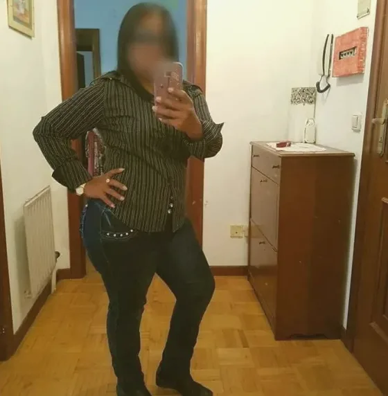 Jacqueline, 39
