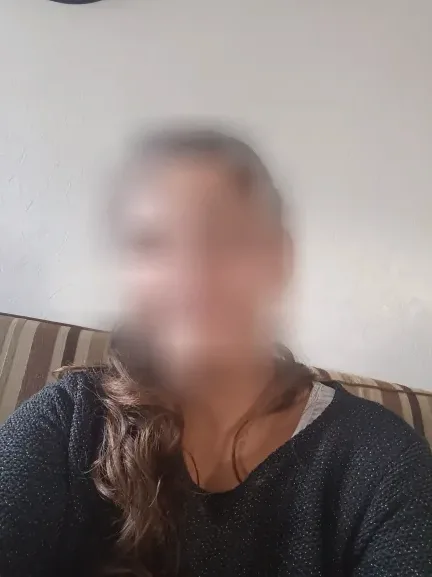Kim, 25