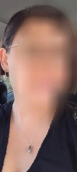 Luisa, 40