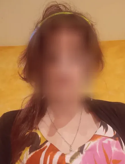 Nele, 35