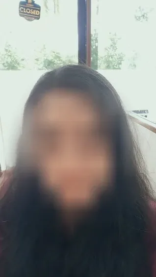 Nora, 29