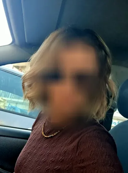 Sarah, 33