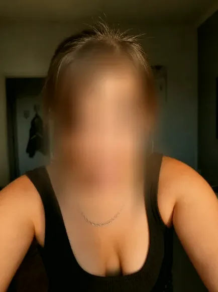 Sophia, 34