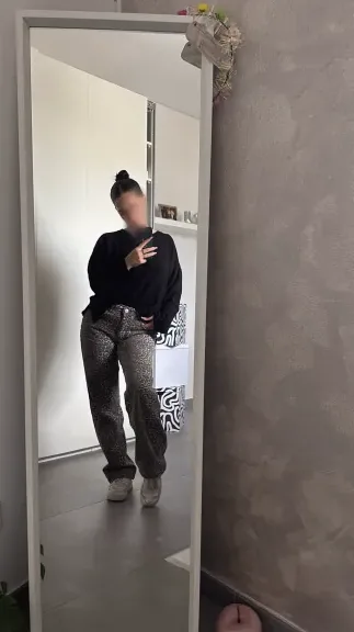 Svenja, 21