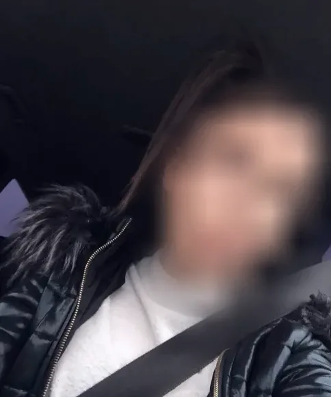 Tanja, 28