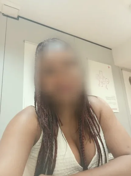 Viktoria, 40