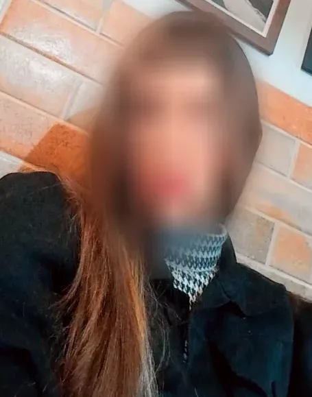 Wiebke, 25