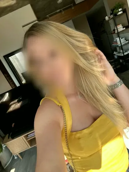 Yvonne, 37