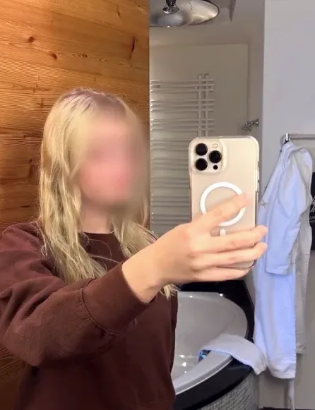 Yvonne, 20